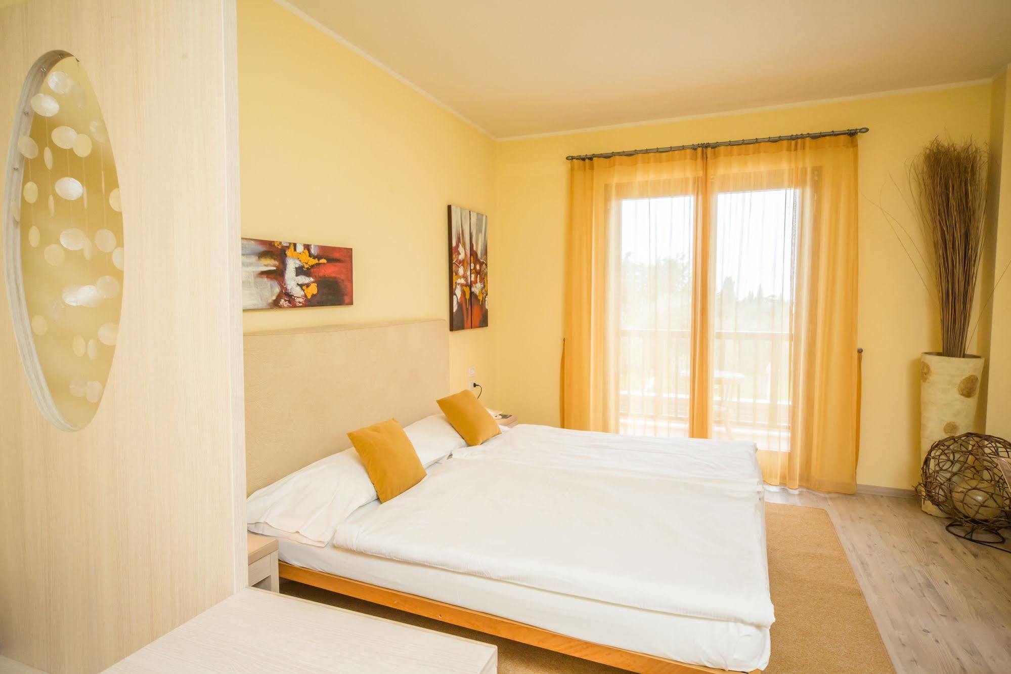 Hotel Club Olivi - Tennis Center