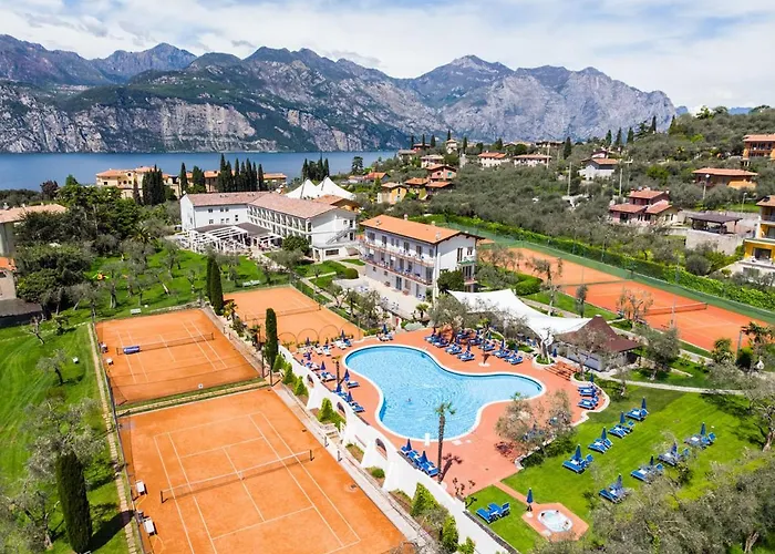 Club Hotel Olivi - Tennis Center